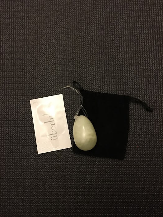 a picture of the Gwyneth Paltrow's Jade Vagina Egg