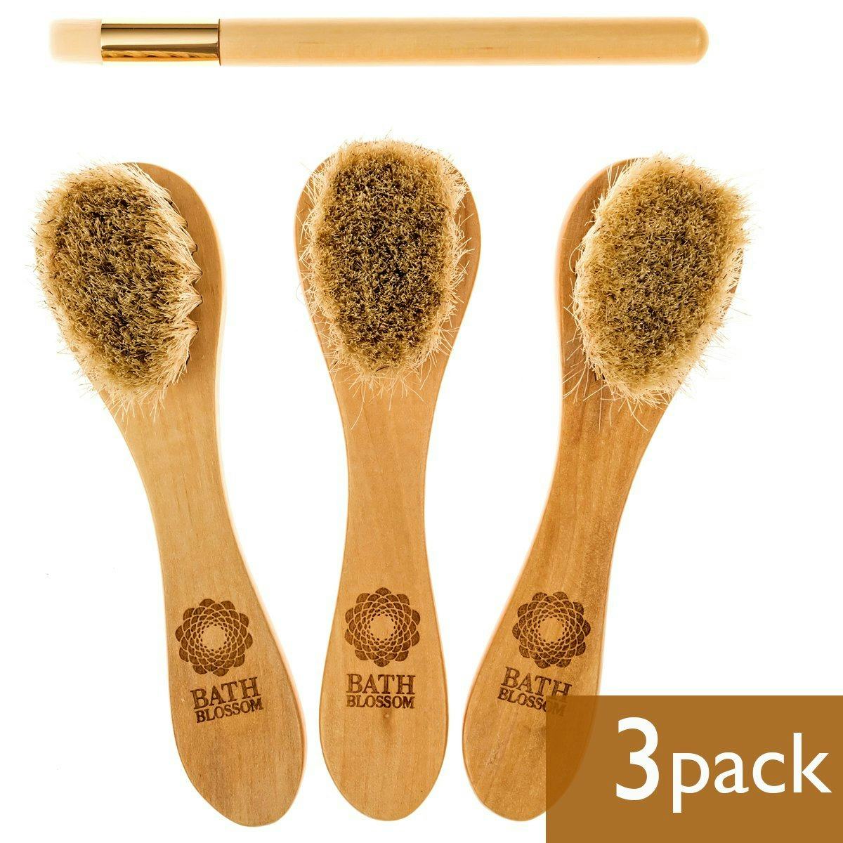 The 6 Best Dry Brushes For Your Face & How To Use Them