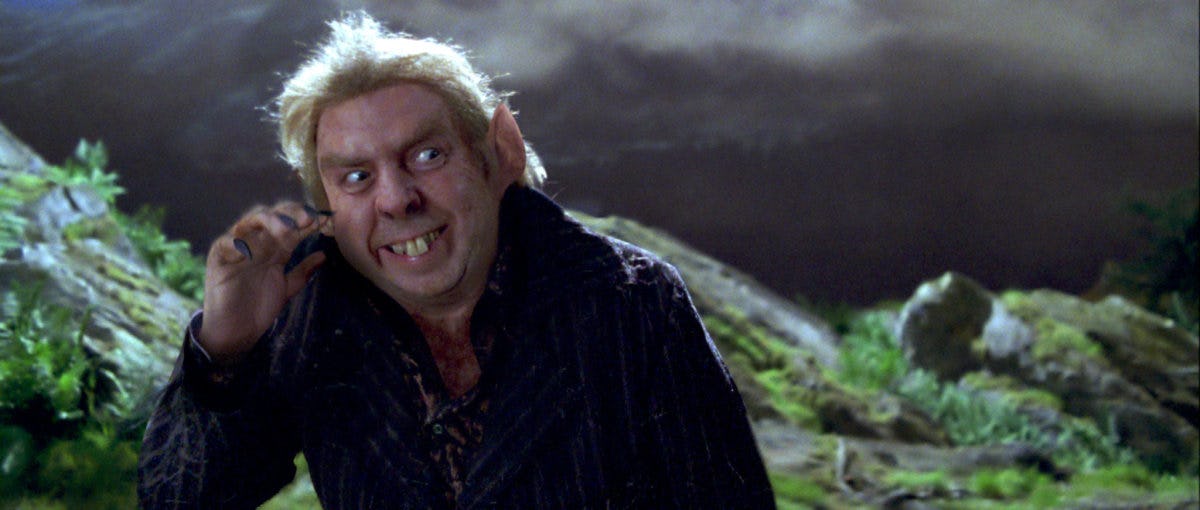 This Harry Potter Fan Theory Explains Why Peter Pettigrew Never   D2e35c2c E7a9 4a9a A8a5 859ff87ffc97 Peterpettigrew Wb F3 Pettigrewsmilingpartwaythroughtransformation Still 080615 Land 