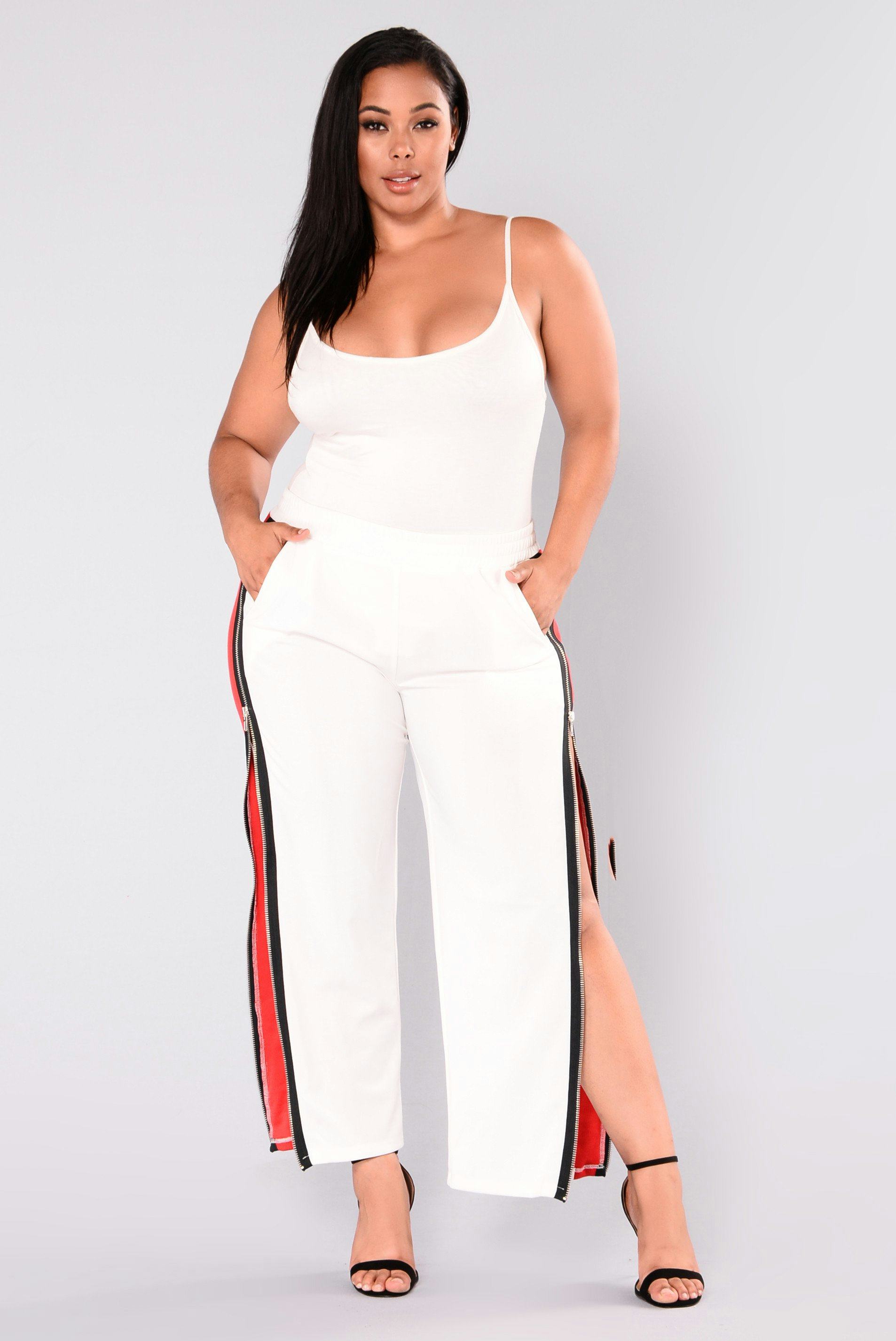 wide leg pants for curvy