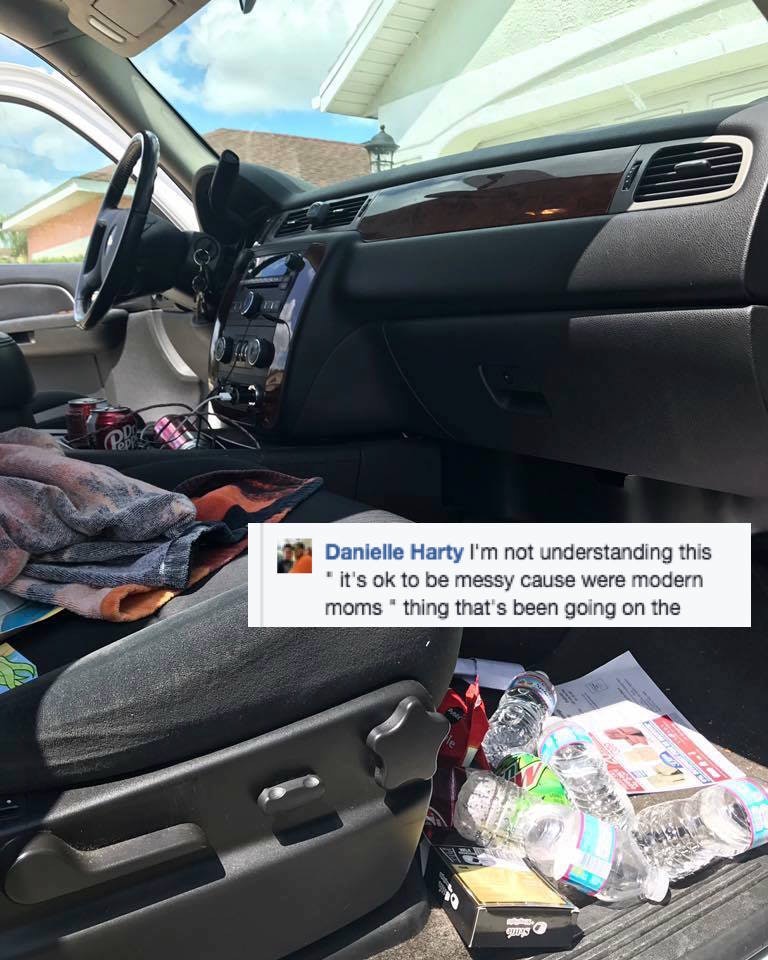 People Are Criticizing This Mom For A Photo Of Her Messy Car