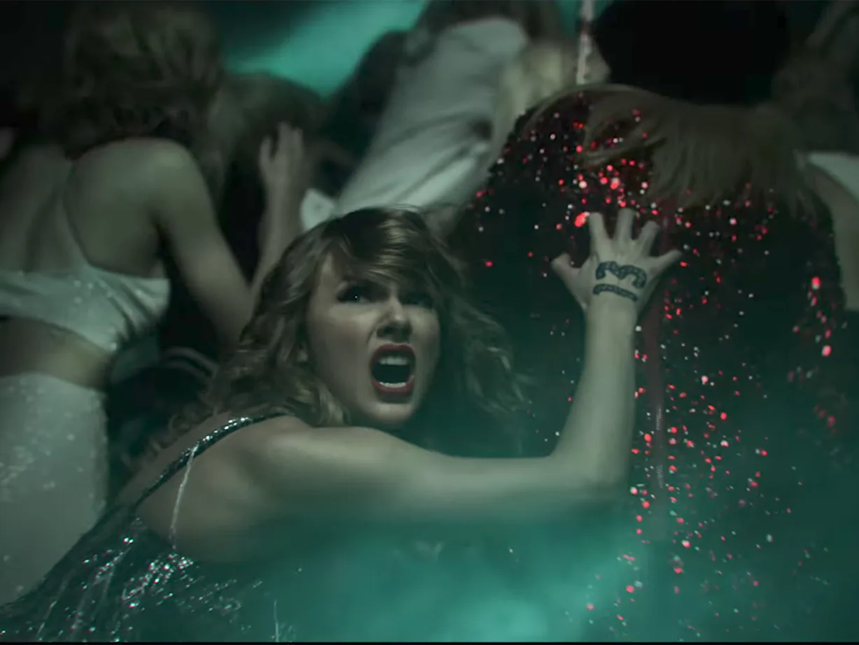 All The Old Taylor Swift Outfits In Her Look What You Made Me Do all-the-old-taylor-swift-outfits-in-her-look-what-you-made-me-do