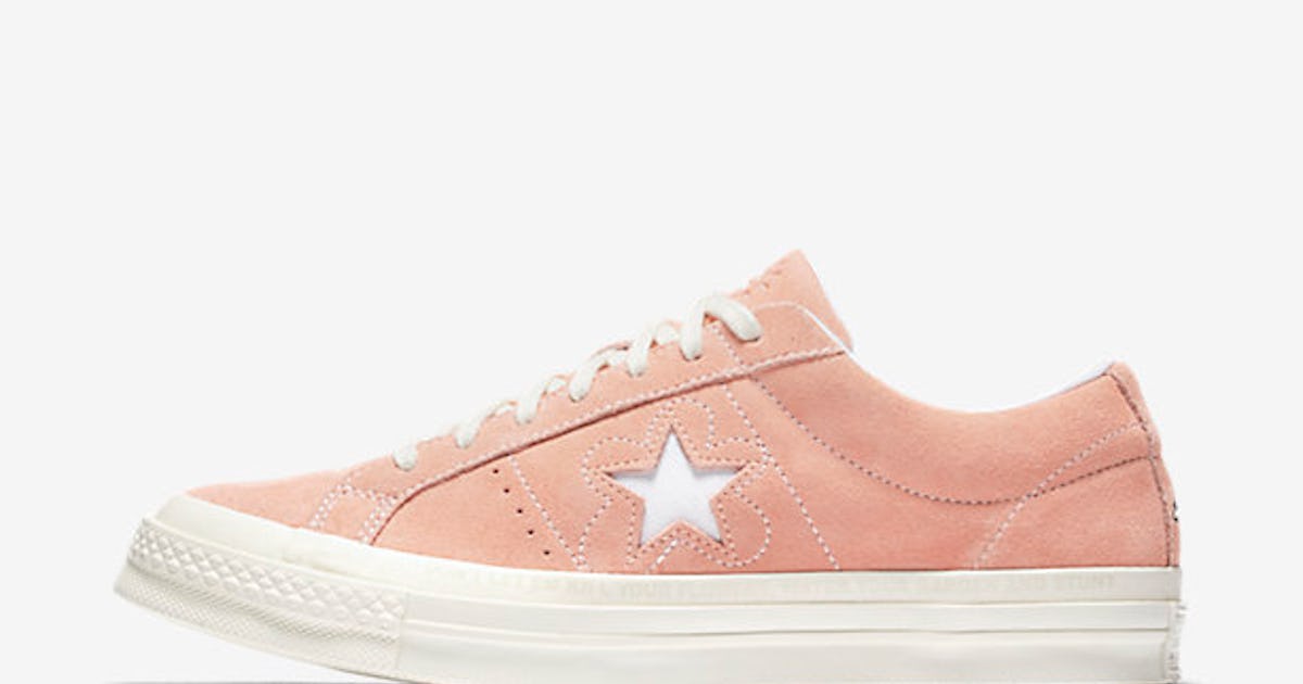 Millennial sales pink converse