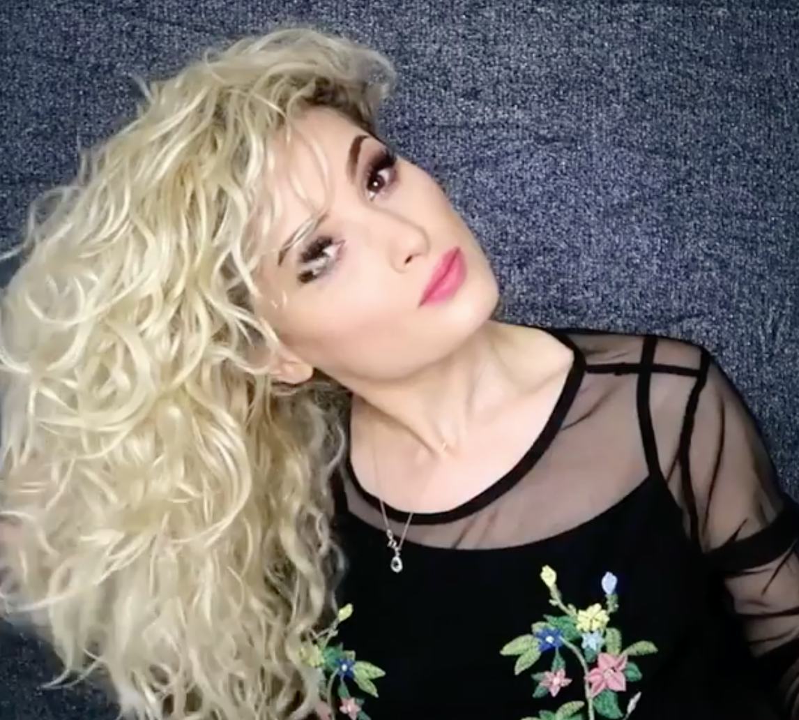 This Curly Hair Hack Involves A Kitchen Strainer & A Blow Dryer