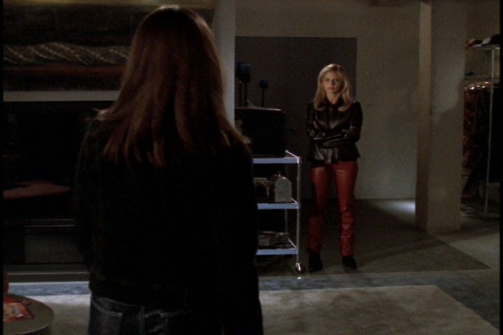 Easy ‘Buffy The Vampire Slayer’ Halloween Costumes That Are ’90s Perfection