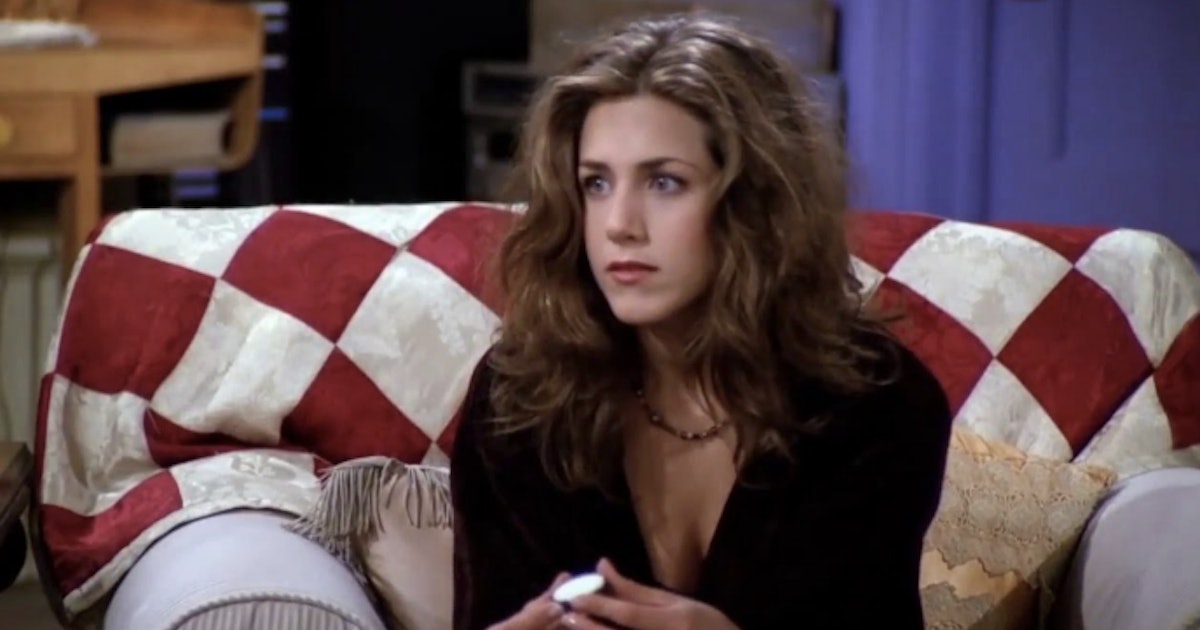12 Ways Rachel Green Changed On 'Friends' From The Pilot To The Series ...