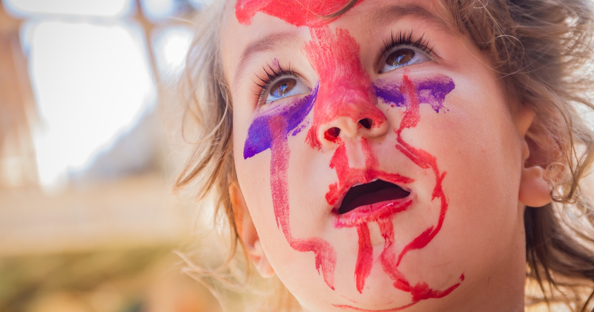 What Kind Of Halloween Face Paint Is Safe For Toddlers? Science Weighs In