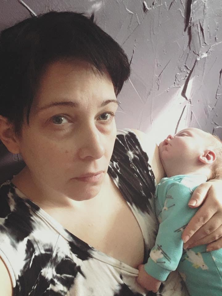 8 Ways Your Breastfeeding Guilt Is Getting In The Way Of Your Parenting