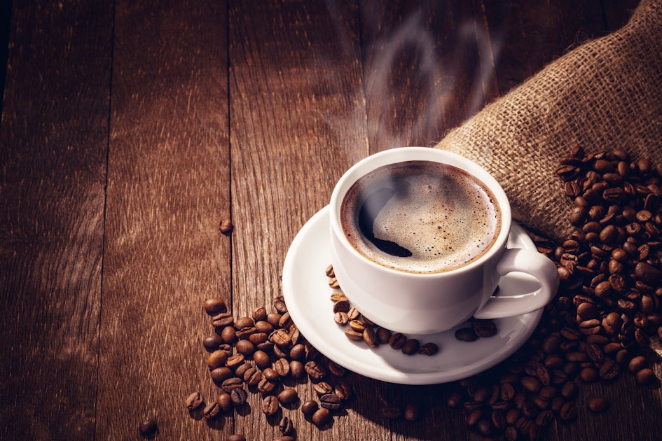 4 Clever Tips To Keep Your Coffee Warm No Matter Where You Are - Five  Little Doves