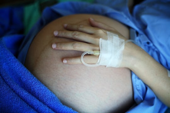 The 4 Main Benefits Of Giving Birth Completely Naked