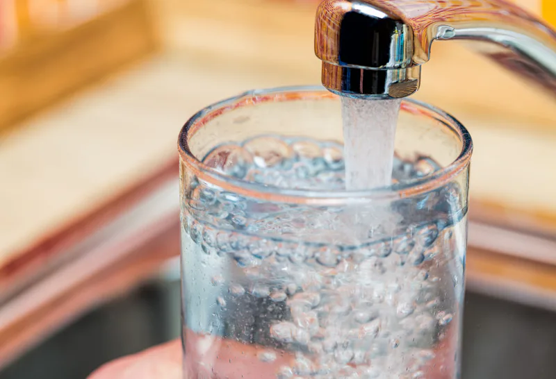 11 Weird Symptoms Of Thirst That Mean You Need To Drink Water Immediately