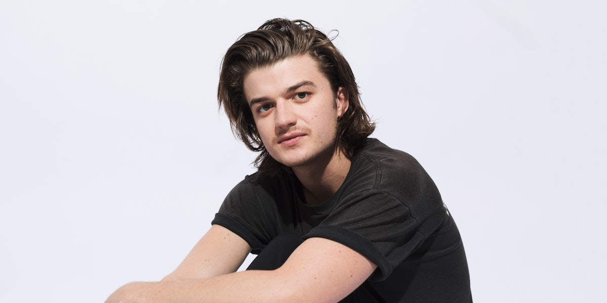 What 'Stranger Things' Star Joe Keery Is Really Thinking When You Ask ...