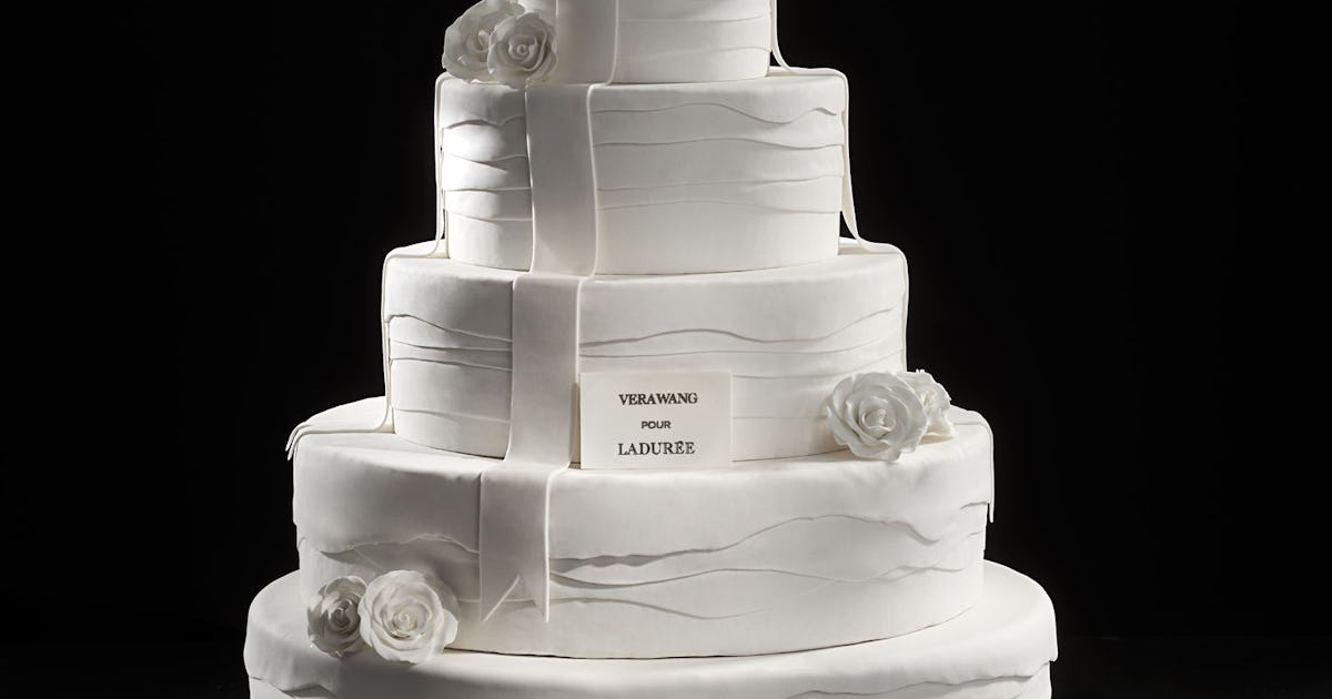 The Vera Wang Designed Wedding Cakes At Laduree Are Too Pretty To Eat The Vera Wang Designed Wedding Cakes At Laduree Are Too Pretty To Eat