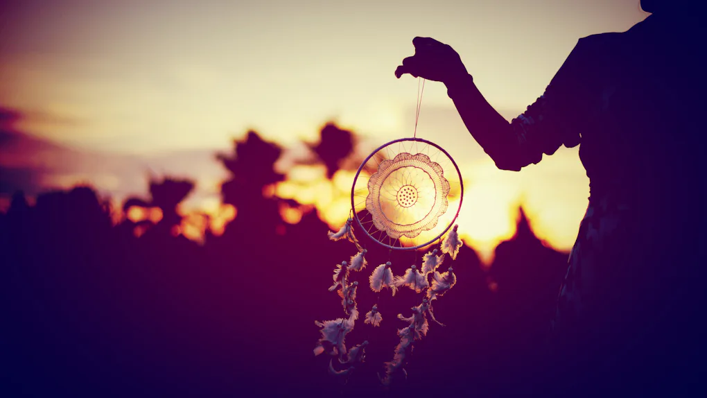7 Common Stress Dreams That May Mean Anxiety Is Taking Over In Your Waking Life