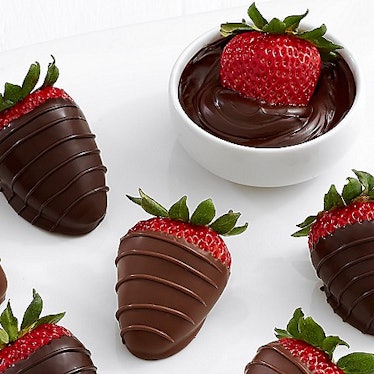 9 Belgian Chocolate Strawberries in a Valentine's Heart Box