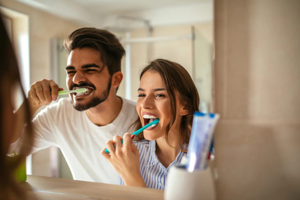 Bussel Teeth 11 Weird Things That Cause Bad Breath, Even After You Brush Your Teeth