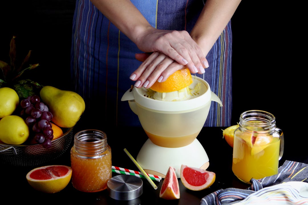 Does Drinking Grapefruit Juice Help You Get Pregnant? Here's The