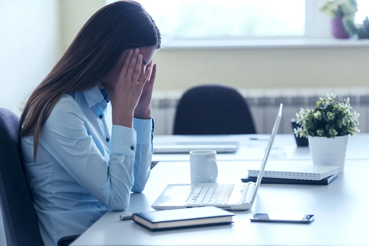 Problem With Work These 11 Problems At Work May Mean It's Time For A New Job