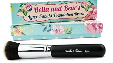 Bella and Bear’s Lynx Kabuki Foundation Brush