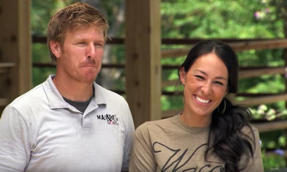 do 'fixer upper' homeowners keep the furniture? chip & joanna gaines
