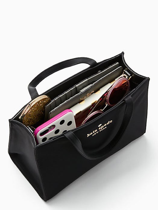 Kate Spade s Boxy Sam Bag Is Back 90s Kids Will Love The Updated Version