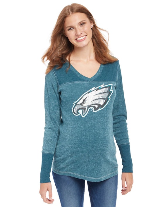 7 Great Maternity Outfits For Eagles Fans, Because Your Time Is Now