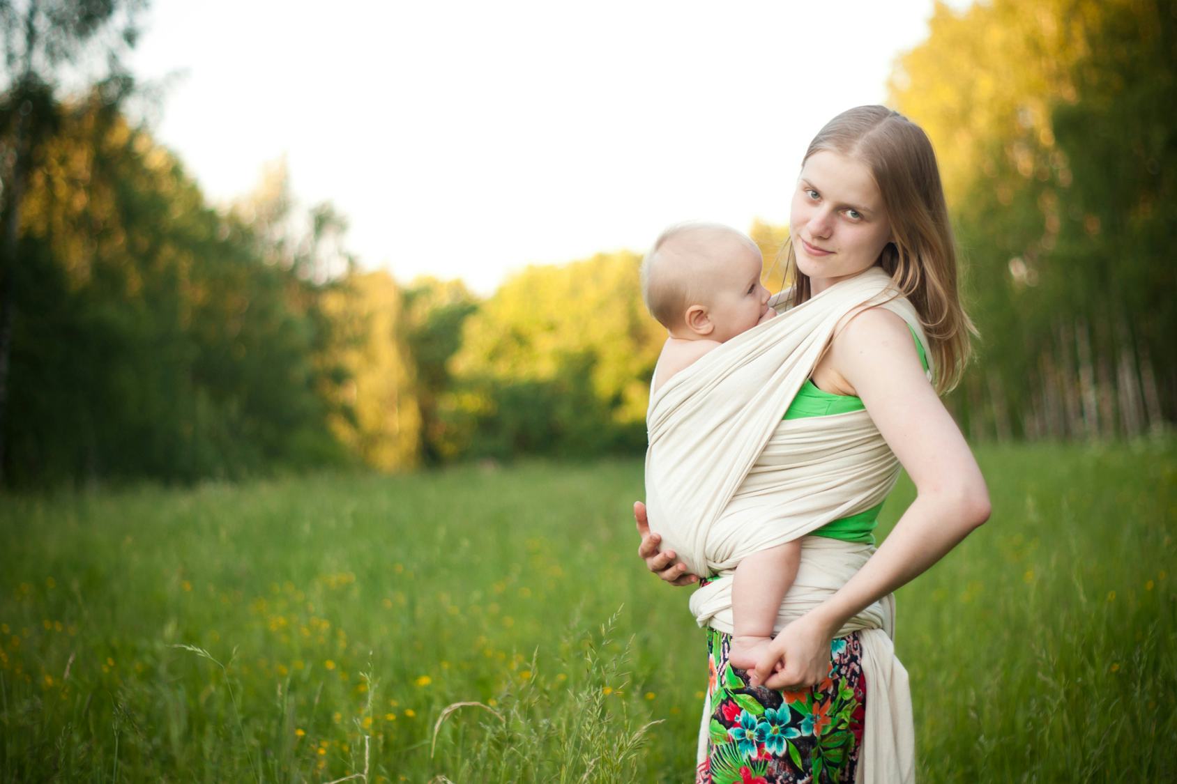 5 Babywearing Safety Guidelines, Because You're Carrying Precious Cargo