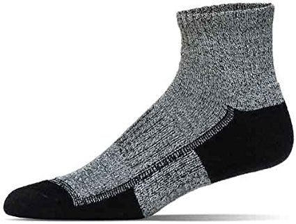 The 6 Best Women's Hiking Socks