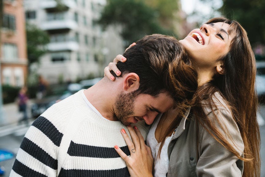 5 Signs Your Partner Is In Love With You But Doesn't Love You Fully