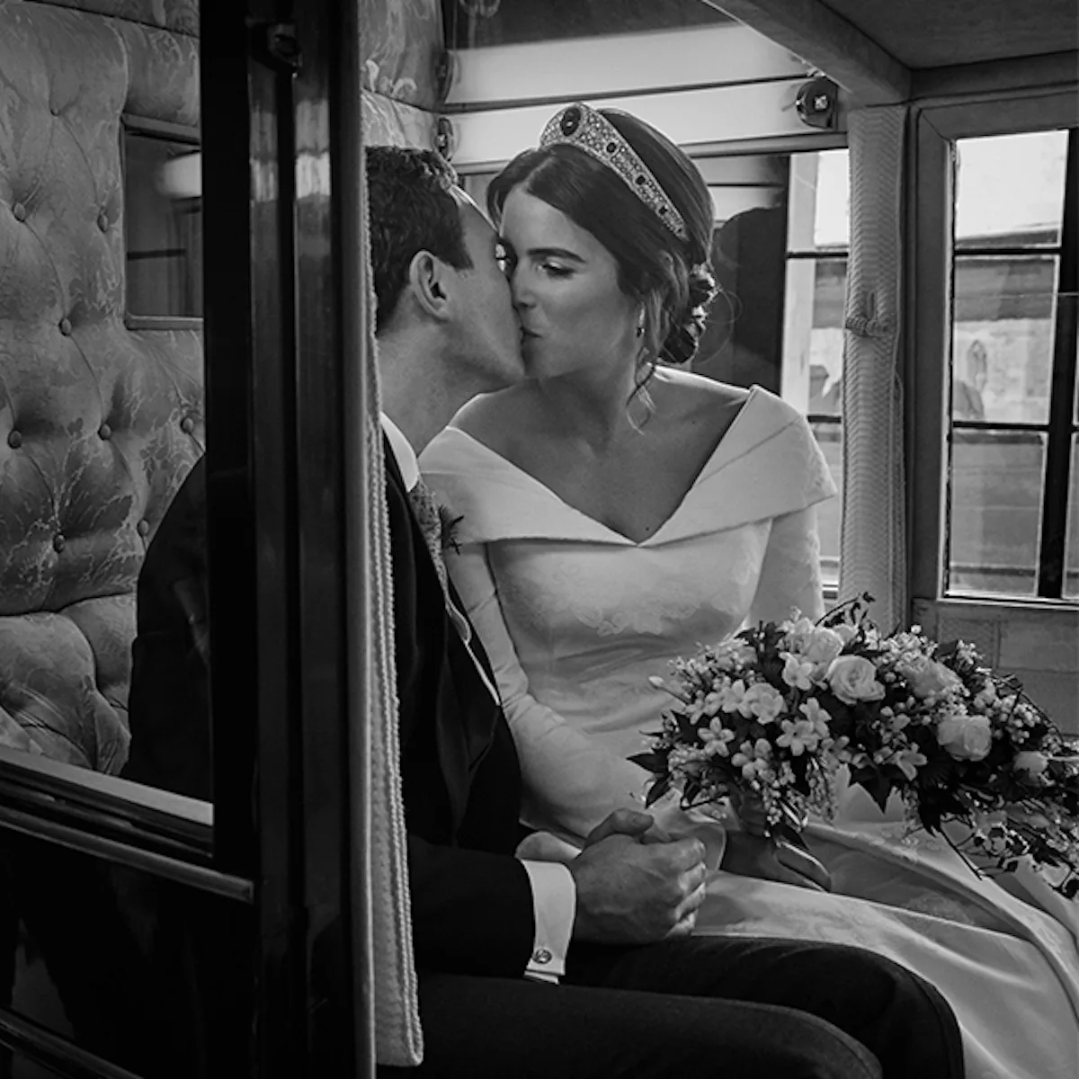 Princess Eugenie Styled Her Second Wedding Dress With A Gorgeous, Subtle Tribute To The Queen Princess Eugenie Styled Her Second Wedding Dress With A Gorgeous, Subtle Tribute To The Queen