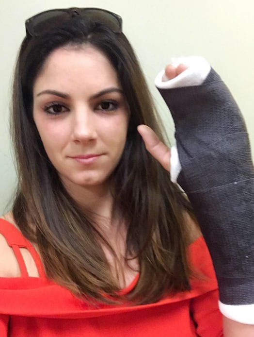 Alyssa Himmel with her hand in a cast