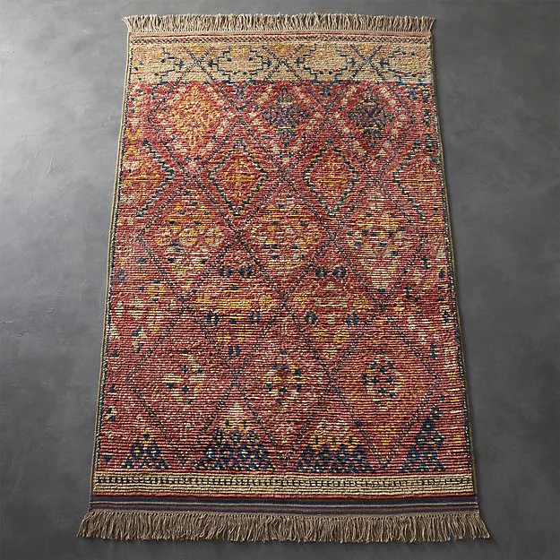 The Biggest Throw Rug Trends Right Now, According To An Interior Designer