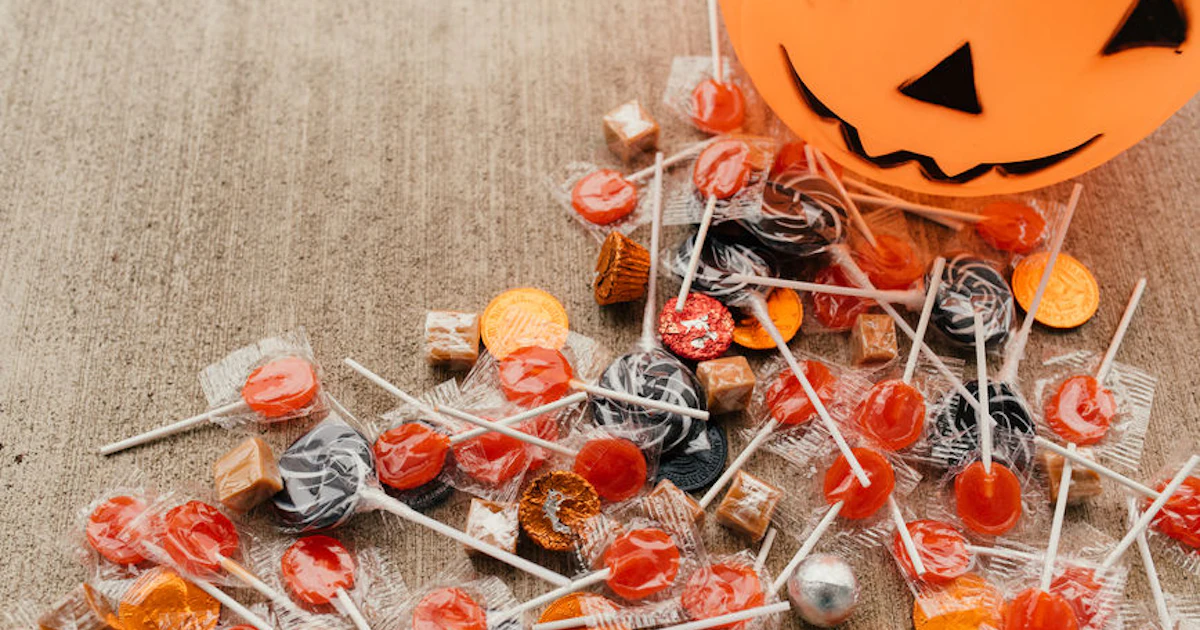 The Halloween Candy You Are, Based On Your Zodiac Sign