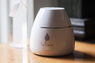 Two Scents Essential Oil Nebulizer Diffuser