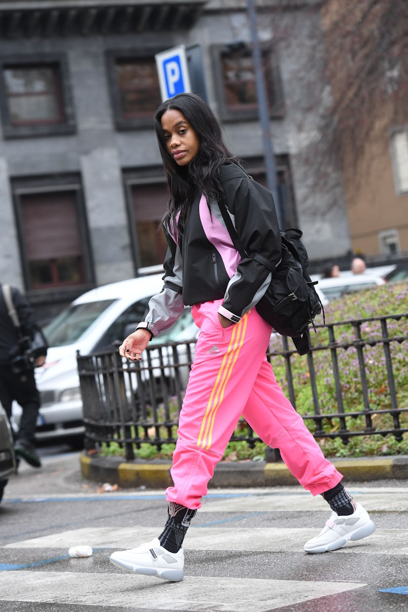 5 Pink Outfits For Fall That Don't Feel Out Of Place