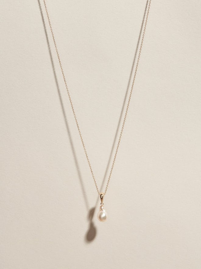 Baroque Pearl Drop Necklace