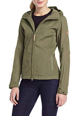 Kate Middleton’s Green Jacket Is One Of Her Most Casual Looks To Date ...