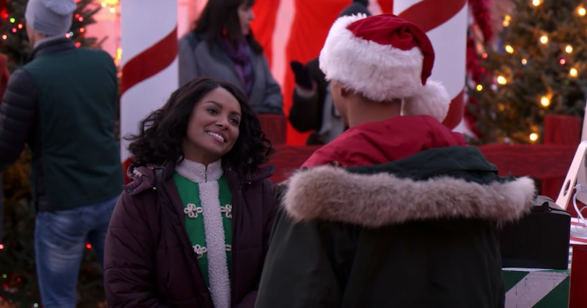 Netflix's New Christmas Movie 'The Holiday Calendar' Will Put Fans In A