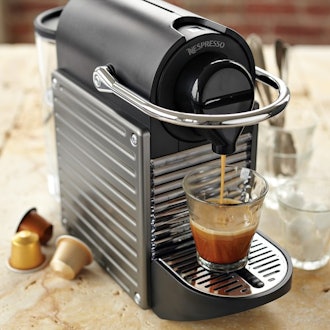 Nespresso Pixie Espresso Machine by De'Longhi