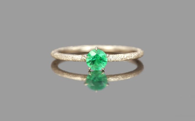 kataoka Emerald Stardust Ring