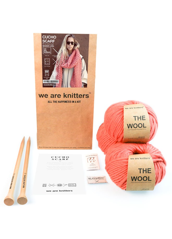 Chucho Scarf Knitting Kit (Beginner Level)