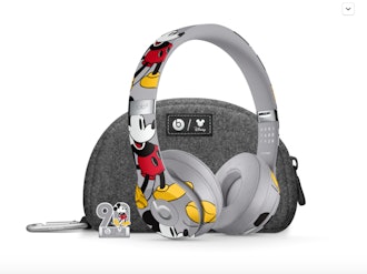 Mickey Mouse 90th Anniversary Edition Beats Solo3 Wireless Headphones