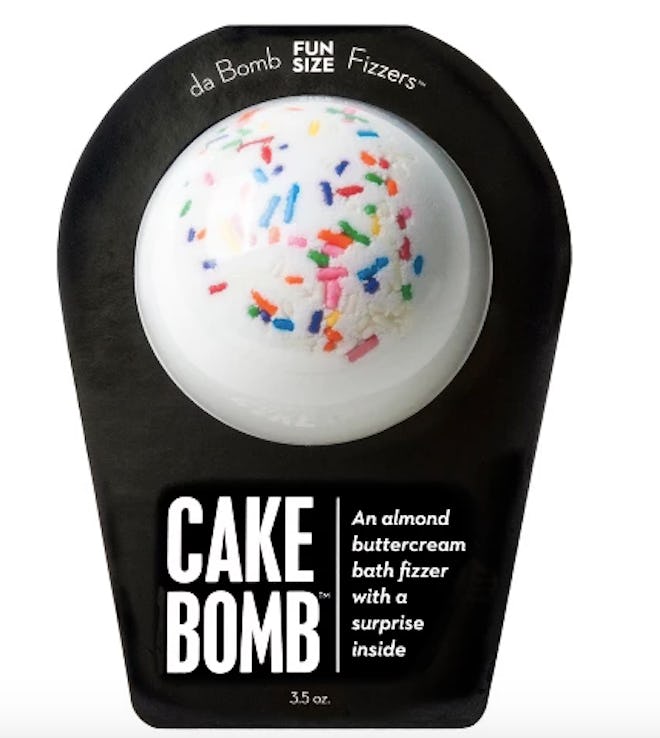 Da Bomb Bath Fizzers Cake Bomb  Bath Soak