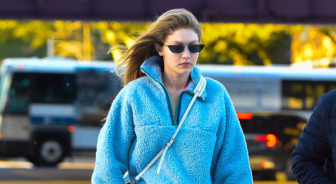 Gigi Hadid's Blue Fleece Pullover Is The Fashion-Girl Way To Stay Warm This  Winter