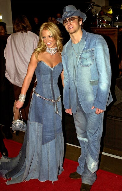 Halloween costume with jeans: Britney Spears and Justin Timberlake