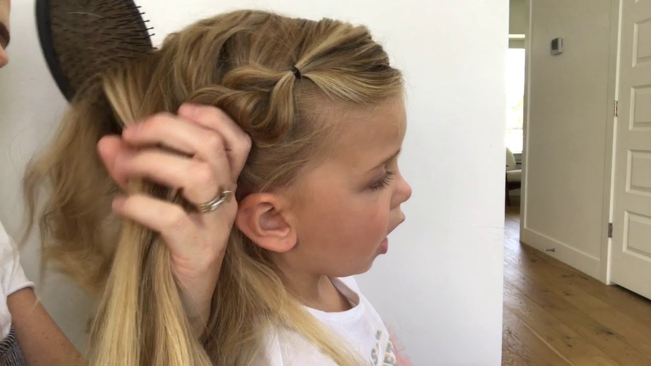 15 Easy Toddler Hair Tutorials That Won't End In Tears