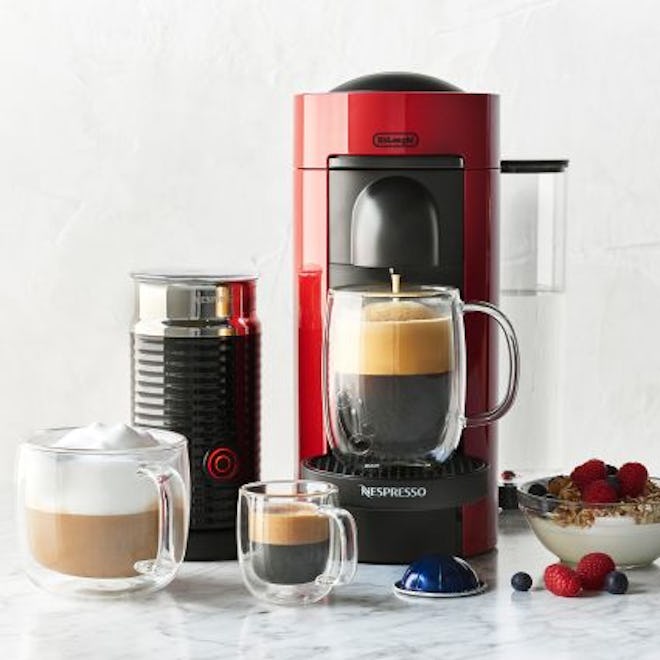 Nespresso VertuoPlus by De’Longhi with Aeroccino3 Frother, Red