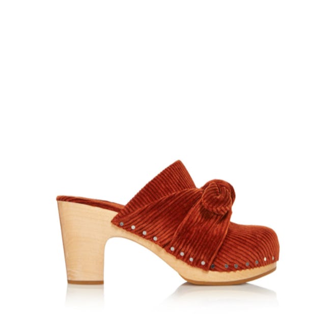 Clogs With Heels Are Popular Again Here s The 2018 Way To Wear Them