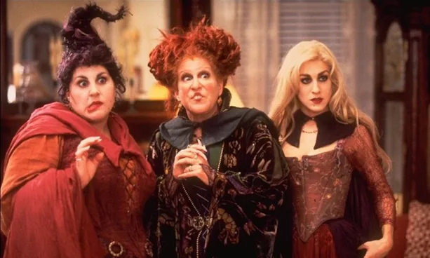 The One Plot Hole From 'Hocus Pocus' That Will Make Your Nightmares Run ...
