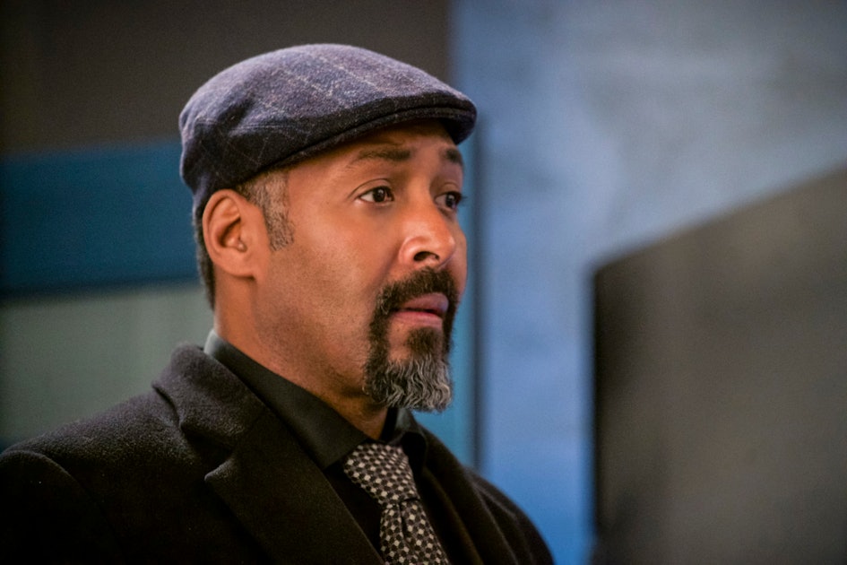 Why Is Jesse L. Martin Leaving 'The Flash'? Detective Joe West Is A